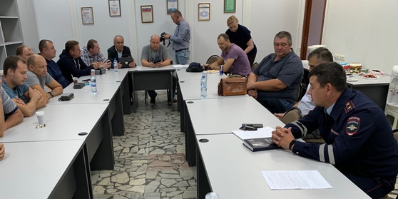 Сотрудники Отдела ГИБДД провели круглый стол с пассажироперевозчиками