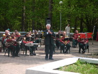 Под звуки "Венского вальса"