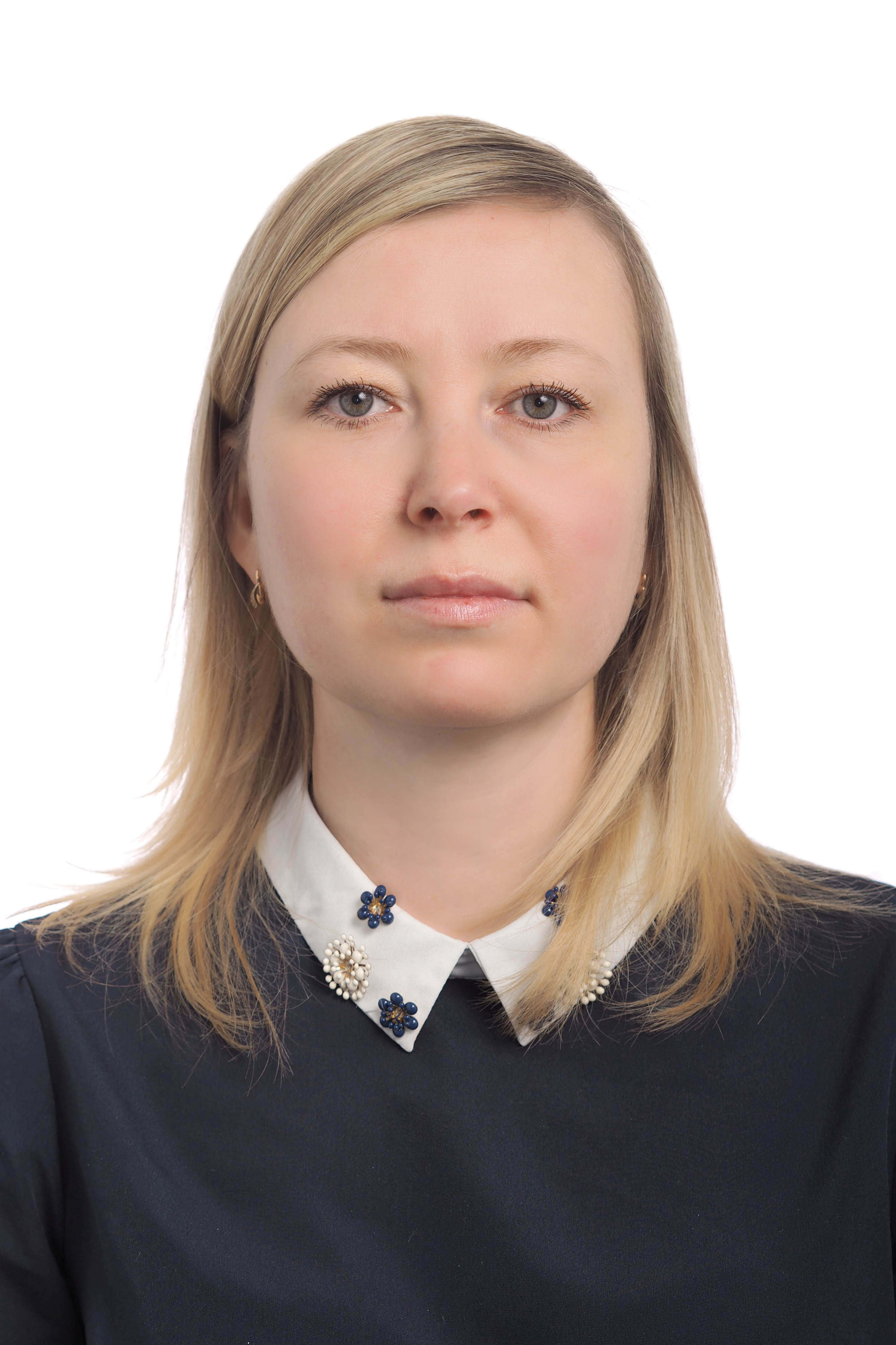 <p><strong>Начальник отдела</strong><br />
Коротченко Лариса Николаевна , тел.: 8 (484) 39 57313</p>