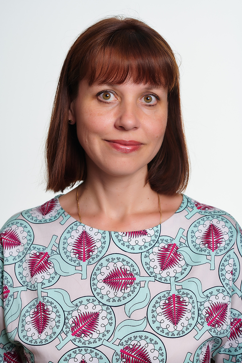 <p><strong>Начальник отдела</strong><br />
Гуляева Анна Григорьевна, тел.: 8 (484) 58 38 406</p>