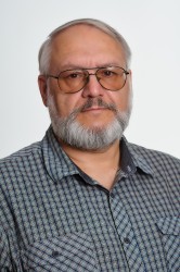 <p>
<strong>Начальник отдела</strong><br>
Репуло Виктор Владиславович, тел.: 8 (484) 39 64207</p>