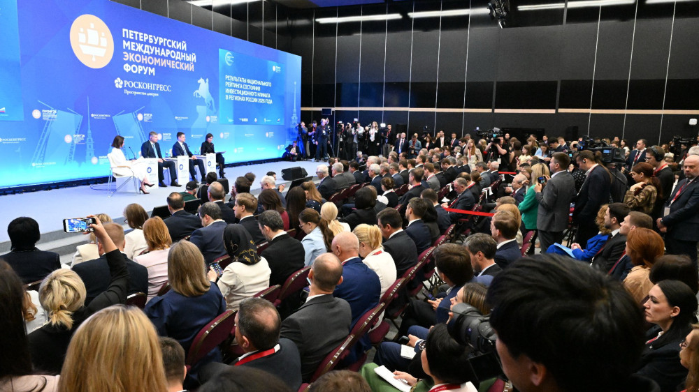 ПМЭФ-2026: Калужская область заняла 4 место в Национальном рейтинге состояния инвестиционного климата в регионах и 3 место по поддержке молодых ученых